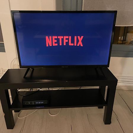 015 Chic & Cosy Studio 41M2 Hypercentre Wifi Smart Tv Netflix Saint-Etienne  Eksteriør bilde